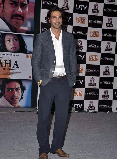 Ajay Devgan, Amrita Rao, Arjun Rampal at film 'SATYAGRAHA' press meet