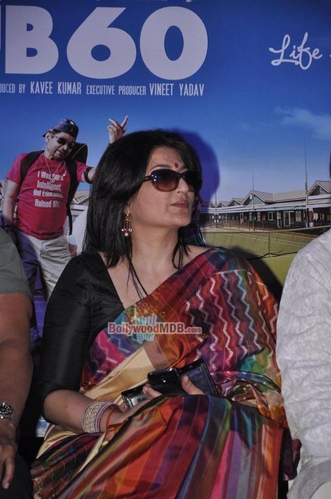 Sarika, Farooq Sheikh, Raghubir Yadav, director Sanjay Tripathy at film 'Club 60' press meet
