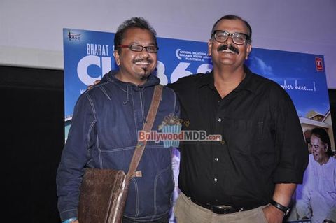 Sarika, Farooq Sheikh, Raghubir Yadav, director Sanjay Tripathy at film 'Club 60' press meet