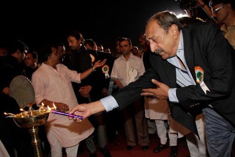 Chief minister Prithviraj Chauhan, Sunil Shetty, Irrfan Khan, Sajid Wajid, Tinu Anand with MLA Aslam Shaikh at prize distribution ceremony of Malad Sports festival