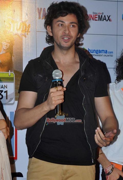 First look launch of film 'YAARIYAN' directed by Divya Khosla Kumar