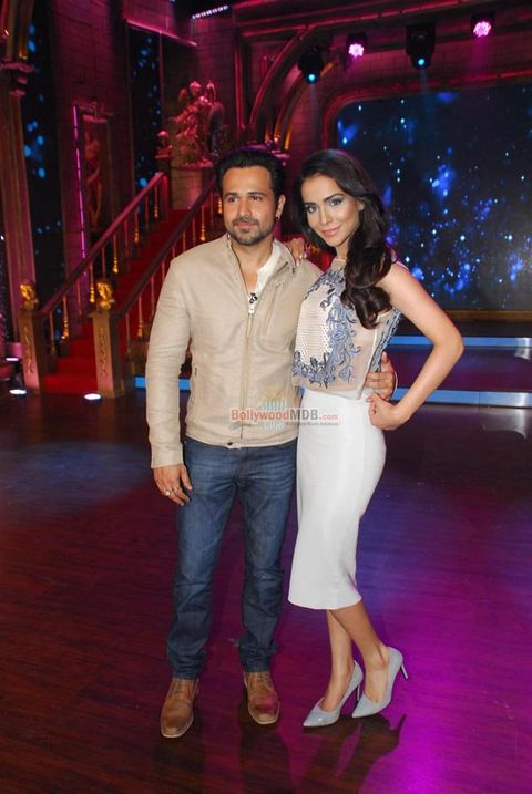Emraan Hashmi and Humaima Malick promotes 'RAJA NATWARLAL' on Zee TV show India's Best Cine Stars Ki Khoj 2014
