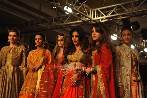 Chitrangada Singh showstopper for Harshita Chatterjee Deshmukh show