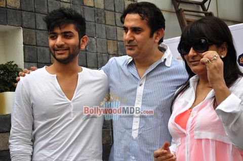 Bolly Celebs at 'White Brunch' hosted by Shruti Seth and Danish Aslam