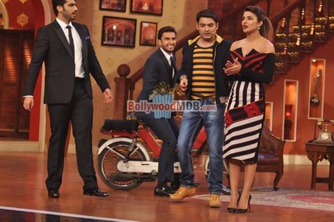 Priyanka Chopra, Ranveer Singh, Arjun Kapoor promote 'GUNDAY' on 'COMEDY NIGHTS WITH KAPIL' sets