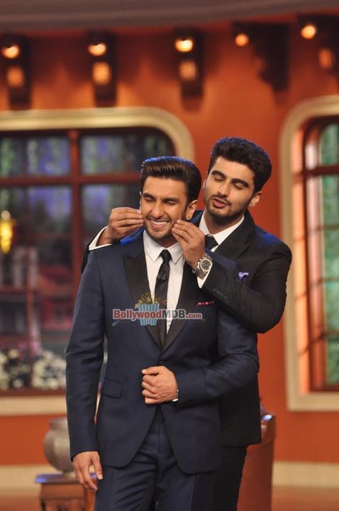 Priyanka Chopra, Ranveer Singh, Arjun Kapoor promote 'GUNDAY' on 'COMEDY NIGHTS WITH KAPIL' sets