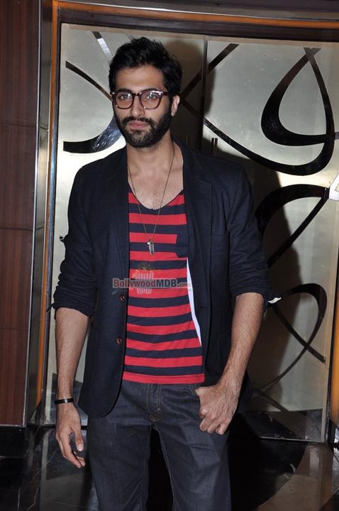 Imran Khan, Parvathy Omanakuttan, Akshay Oberoi at film 'PIZZA' 3D special screening