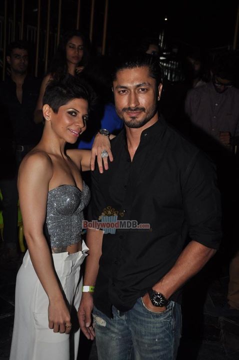 Shamita Shetty, Vidyut Jamwal among Bolly Celebs at Celebration at Club Alibii