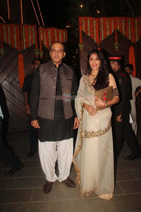 Amitabh Bachchan hosted Diwali party at his bungalow Jalsa