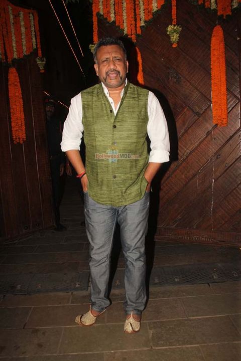 Amitabh Bachchan hosted Diwali party at his bungalow Jalsa