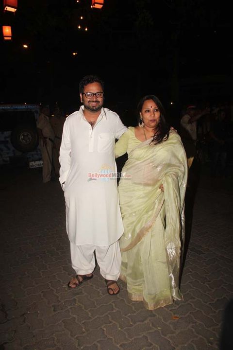 Amitabh Bachchan hosted Diwali party at his bungalow Jalsa