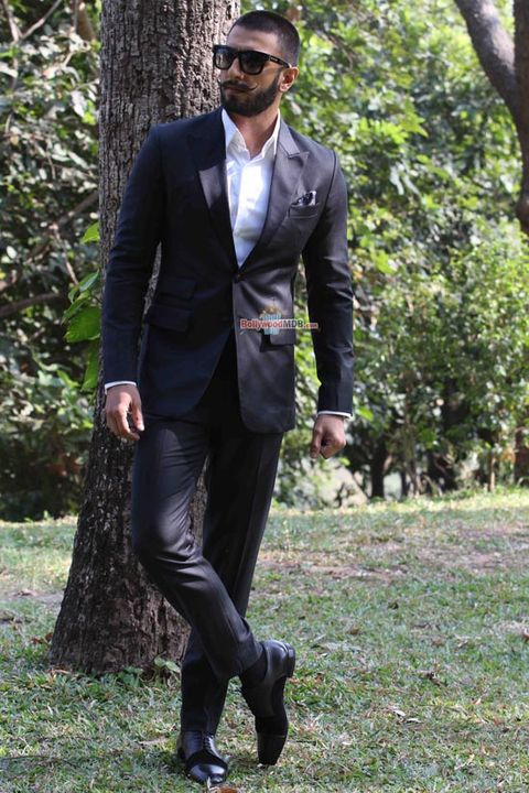 Ranveer Singh at film 'Bajirao Mastani' Promotions on Crime Patrol Sets