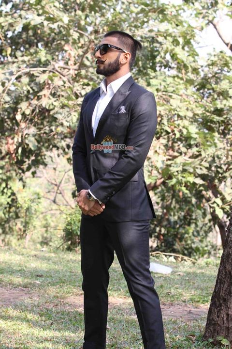 Ranveer Singh at film 'Bajirao Mastani' Promotions on Crime Patrol Sets