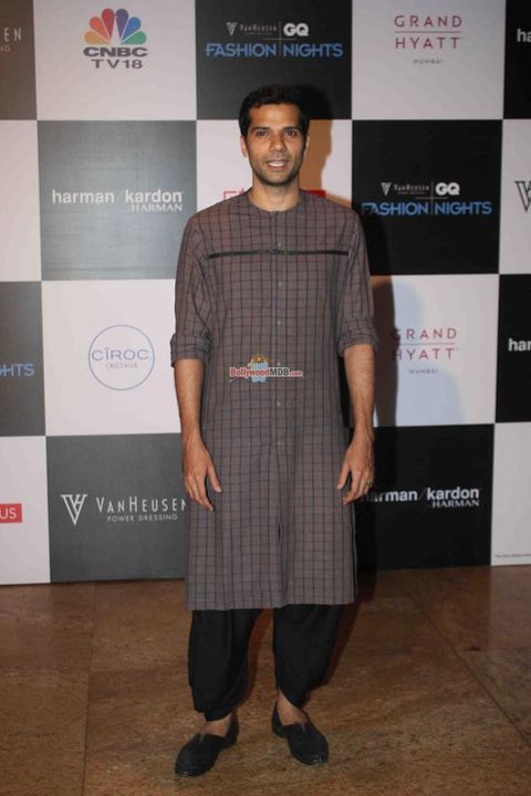 Bollywood Celebs at Van Heusen GQ Fashion Nights 2015