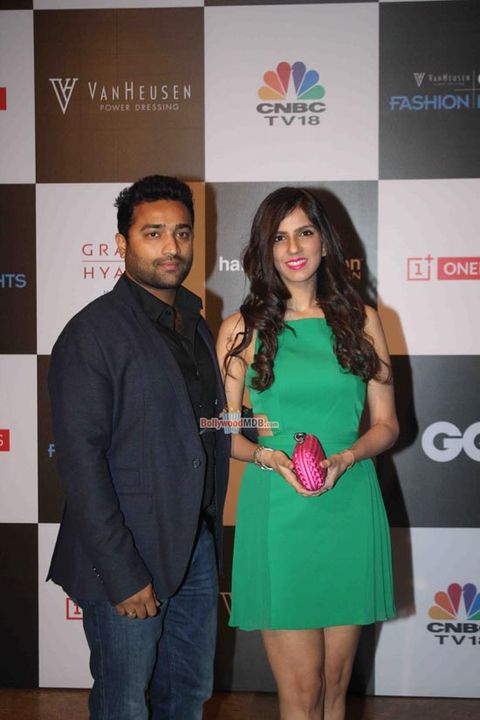 Bollywood Celebs at Van Heusen GQ Fashion Nights 2015