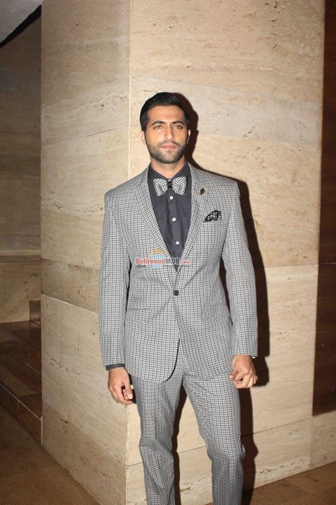 Bollywood Celebs at Van Heusen GQ Fashion Nights 2015