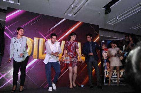 Shah Rukh Khan, Kajol, Varun Dhawan, Kriti Sanon at film 'Dilwale' music celebration