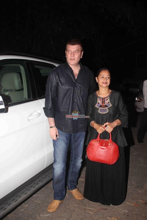 Top Bollywood Celebs at film 'Bajirao Mastani' Special Screening