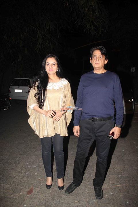 Top Bollywood Celebs at film 'Bajirao Mastani' Special Screening