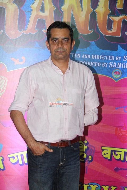 Arshad Warsi, Amit Sadh, Aditi Rao Hydari, Huma Qureshi, Amrita Puri among other bolly celebs at the screening of film 'Guddu Rangeela'