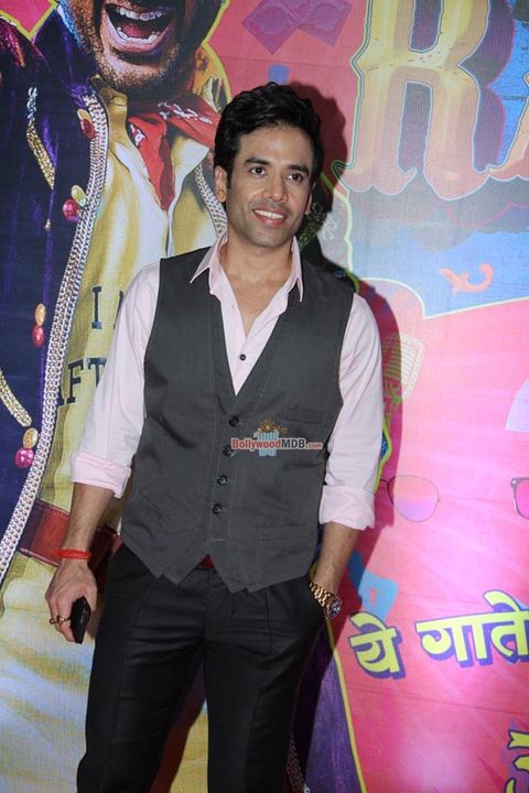 Arshad Warsi, Amit Sadh, Aditi Rao Hydari, Huma Qureshi, Amrita Puri among other bolly celebs at the screening of film 'Guddu Rangeela'