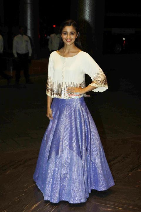 Amitabh Bachchan, Kangana Ranaut, Alia Bhatt, Sonam Kapoor, Shraddha Kapoor among Bollywood Celebs at Shahid-Mira's Wedding Reception