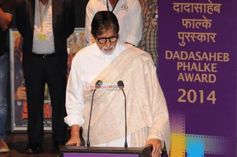 Ranbir Kapoor, Saif Ali Khan, Amitabh Bachchan, Hema Malini, Rekha, Rishi Kapoor among celebs at Presentation of 'Dadasaheb Phalke Award' to legendary veteran actor Shashi Kapoor
