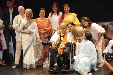 Ranbir Kapoor, Saif Ali Khan, Amitabh Bachchan, Hema Malini, Rekha, Rishi Kapoor among celebs at Presentation of 'Dadasaheb Phalke Award' to legendary veteran actor Shashi Kapoor