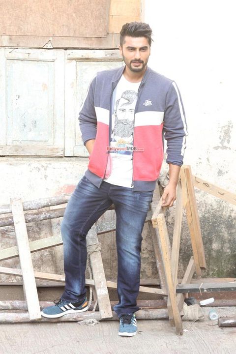 Arjun Kapoor Snapped on the Sets Shooting for a TV Commercial
