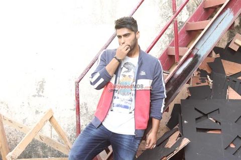 Arjun Kapoor Snapped on the Sets Shooting for a TV Commercial