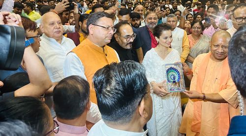 Tejas: Kangana Ranaut's Meeting With UP CM Yogi Adityanath At Her Film Screening Leaves Him EMOTIONAL And In Tears! (Details Inside)