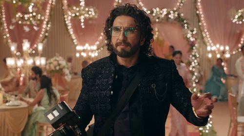 Ranveer Singh in partnership with Manyavar,  speaks with a Bihari accent: See how Fans React