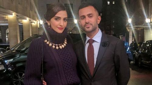 Sonam Kapoor shares a throwback pic with Hubby Anand Ahuja