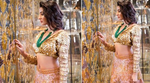 Nora Fatehi is the golden girl and it literally shows in this photo