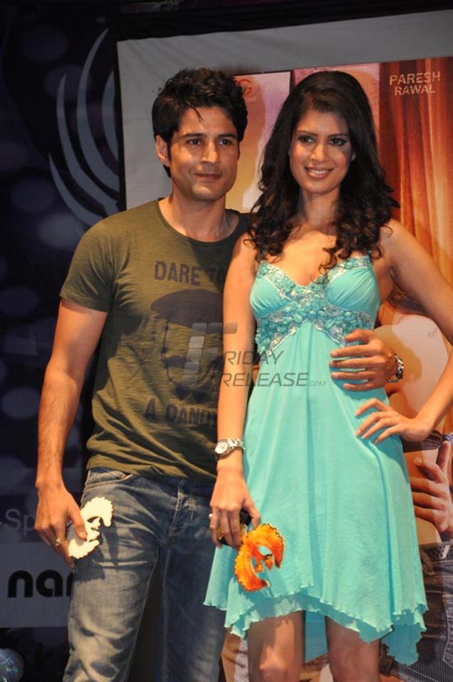 Rajeev Khandelwal & Tena Desai promote film TABLE NO.21