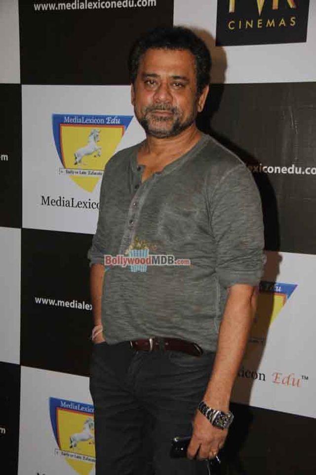 Bolly Celebs grace the Red Carpet of MedialexiconEdu event