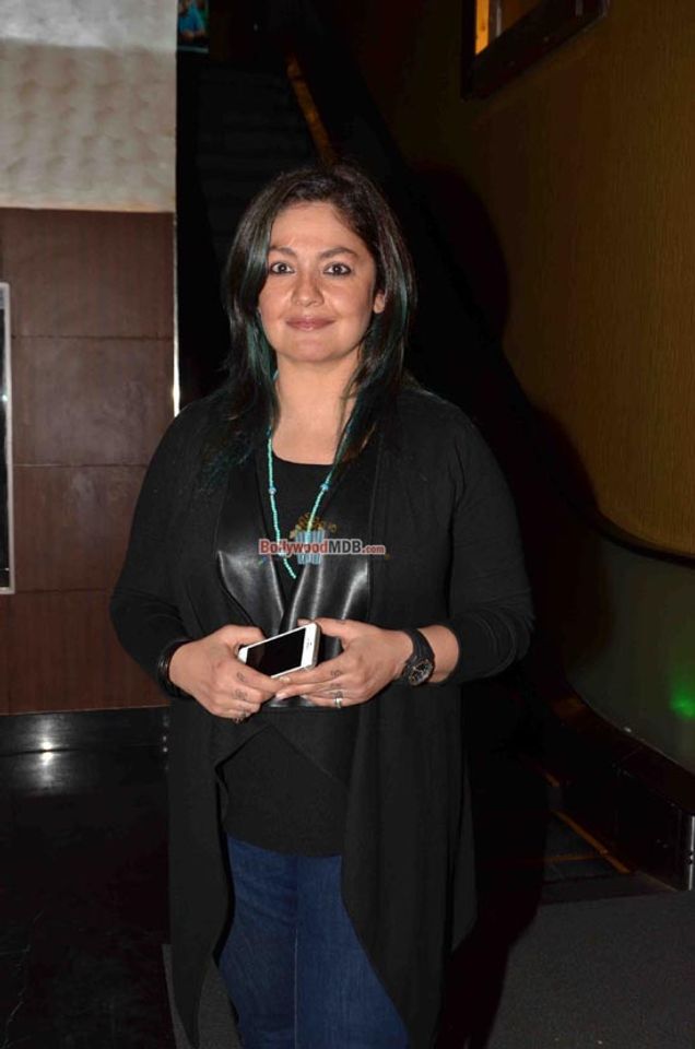 Bolly Celebs at film 'Dharam Sankat Mein' Premiere in Mumbai