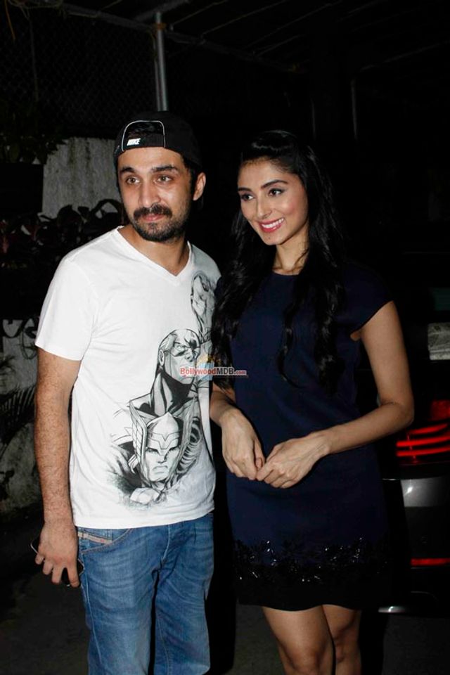 Imran Abbas, Pernia Qureshi, Ali Zafar, Dia Mirza among other Bolly Celebs at Special screening of film 'Jaanisaar'
