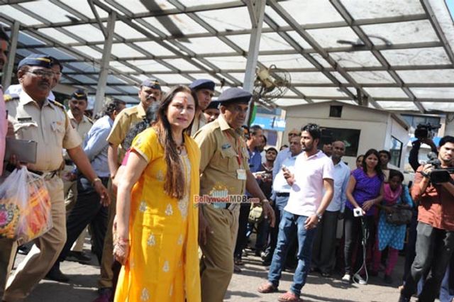 Jaya Prada snapped at Siddhivinayak Temple