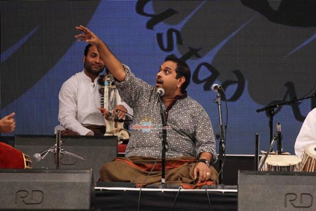 Ustad Zakir Hussain, Singers Hariharan and Shankar Mahadevan at Musical Homage Event