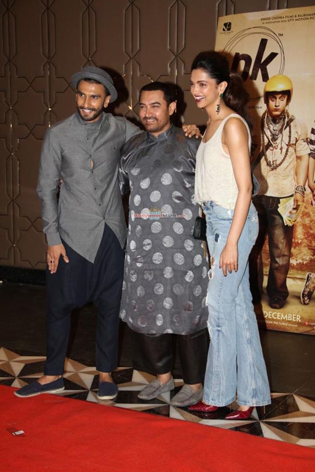 Amitabh Bachchan, Aamir khan, Kangana Ranaut, Anushka Sharma, Deepika Padukone among other Bolly Celebs at the Success Party of Film 'PK'