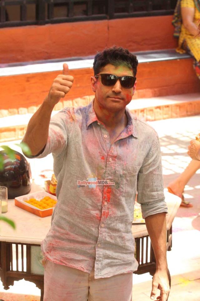 Farhan Akhtar, Dia Mirza, Nandita Das, Divya Dutta at Javed Akhtar & Shabana Azmi's Holi 2015 Celebrations