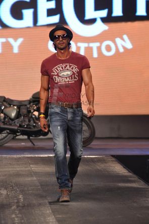 Arjun Rampal Photo