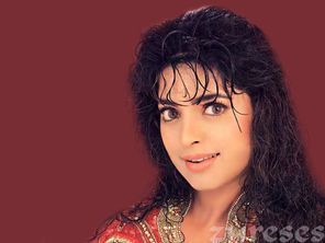 Juhi Chawla Photo