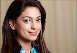 Juhi Chawla Photo