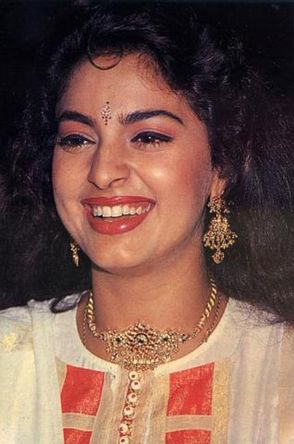 Juhi Chawla Photo
