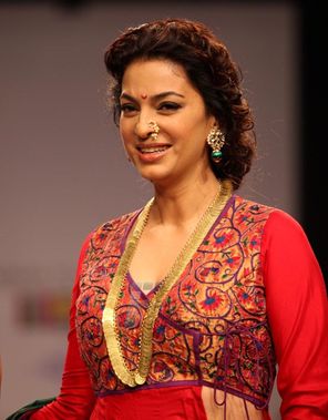 Juhi Chawla Photo