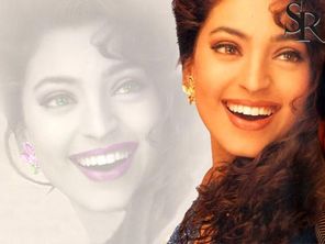 Juhi Chawla Photo