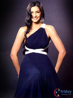 Sonam Kapoor Photo