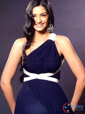 Sonam Kapoor Photo
